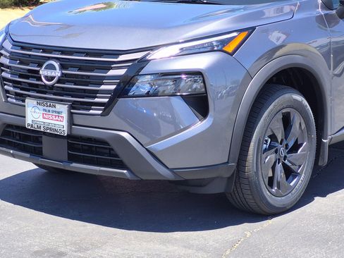 New 2026 Nissan Rogue SV FWD image 8
