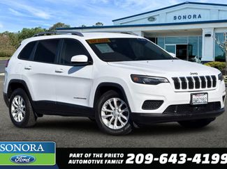 Used 2021 Jeep Cherokee Latitude FWD video 1