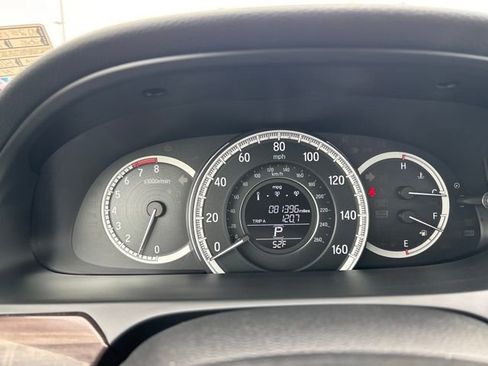 Used 2016 Honda Accord EX image 15