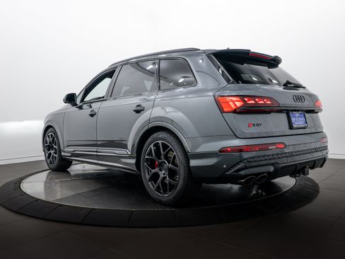 New 2026 Audi SQ7 Prestige AWD/4WD image 4