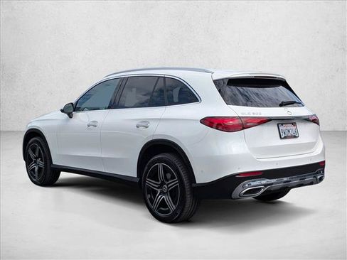 Certified 2026 Mercedes-Benz GLC 300 image 9
