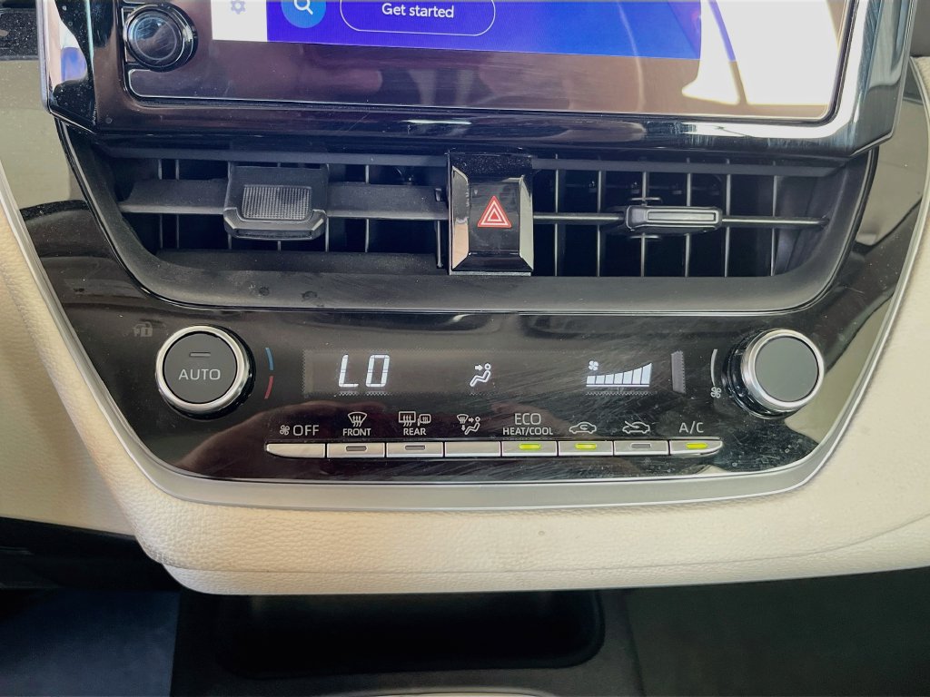 Used 2026 Toyota Corolla LE FWD image 15