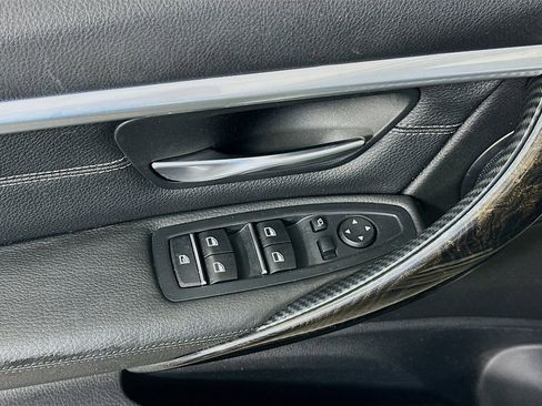 Used 2016 BMW 328i Sedan RWD image 17