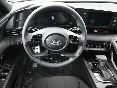 New 2026 Hyundai Elantra SEL Sport image 13