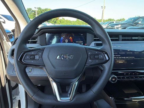 New 2027 Chevrolet Bolt LT FWD image 20