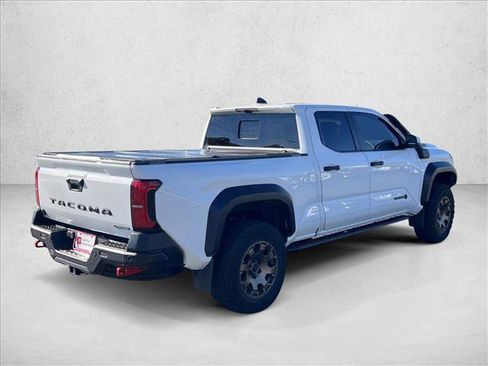 Certified 2025 Toyota Tacoma 4x4 Double Cab Hybrid image 5