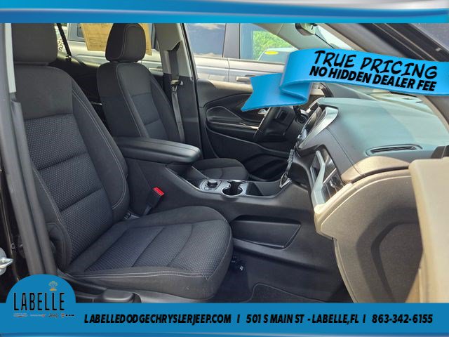 Used 2024 GMC Terrain SLE w/ Driver Convenience Package FWD image 16