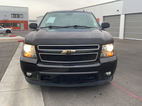 Used 2012 Chevrolet Tahoe LT w/ Luxury Package image 2
