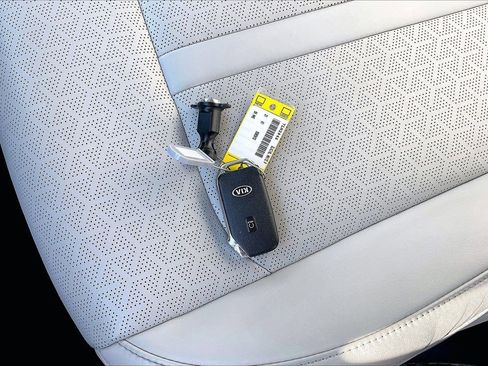 Used 2021 Kia Sorento SX image 35