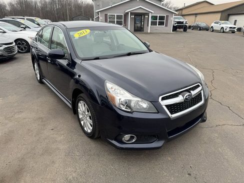 Used 2013 Subaru Legacy 2.5i Limited image 4