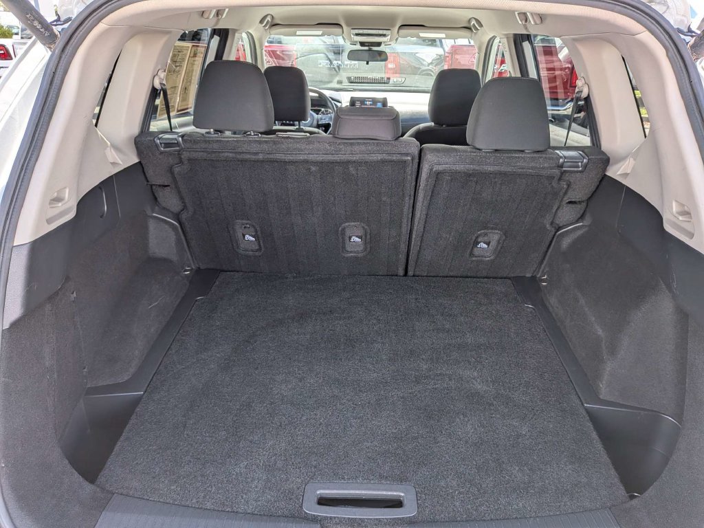 Used 2024 Nissan Rogue SV AWD/4WD image 12
