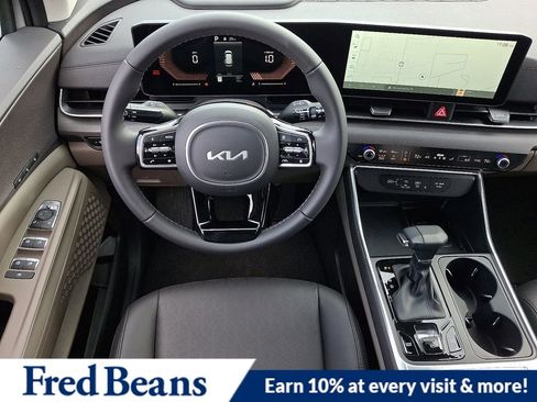 New 2026 Kia Carnival EX FWD image 9