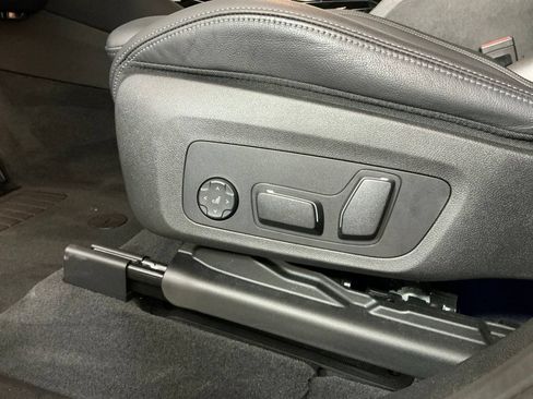 Certified 2024 BMW X3 sDrive30i w/ Convenience Package RWD image 20