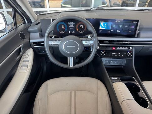 Used 2025 Hyundai Sonata SEL FWD image 19