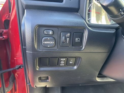 Used 2024 Toyota 4Runner SR5 Premium image 22