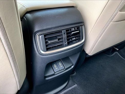 Used 2018 Honda CR-V Touring image 24