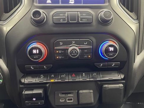 Used 2022 Chevrolet Silverado 1500 LT image 5