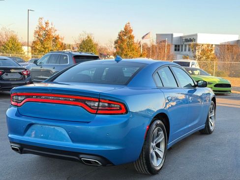 Used 2023 Dodge Charger SXT image 14