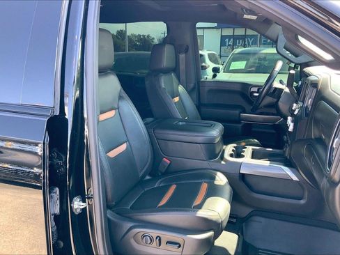 Used 2020 GMC Sierra 1500 AT4 w/ AT4 Premium Package AWD/4WD image 7