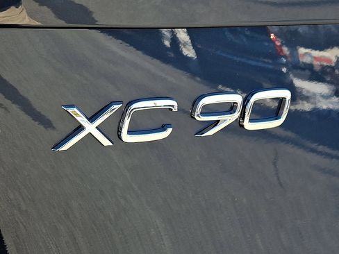 New 2026 Volvo XC90 B6 Ultra w/ Protection Package Premier image 15