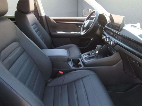 Certified 2026 Honda CR-V EX-L image 9