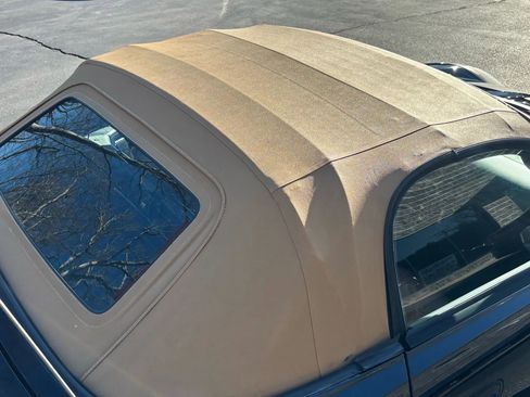 Used 2002 Toyota MR2 image 15