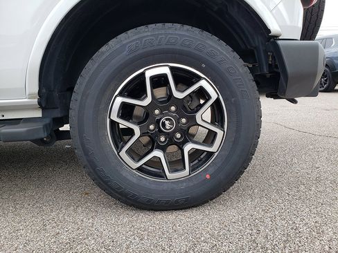 Certified 2023 Ford Bronco Outer Banks image 15