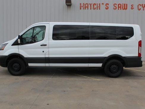 Used 2017 Ford Transit 350 XL image 2