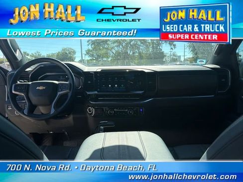 Used 2023 Chevrolet Silverado 1500 High Country w/ Technology Package AWD/4WD image 26