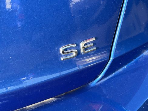 Used 2024 Volkswagen Jetta SE image 25