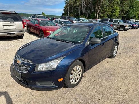 Used 2011 Chevrolet Cruze LS w/ Connectivity Package FWD image 50