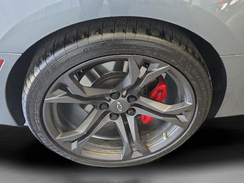 Used 2022 Chevrolet Camaro SS RWD image 22