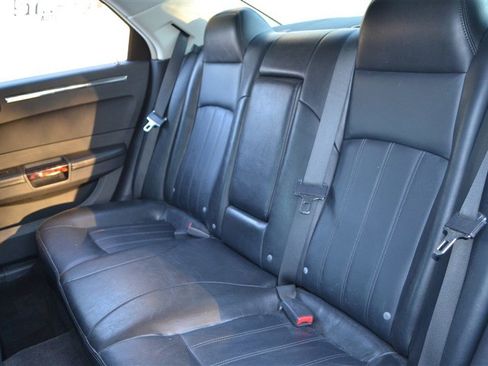 Used 2008 Chrysler 300 C image 28