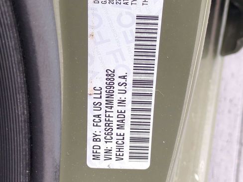 Used 2021 RAM 1500 Big Horn w/ Built-to-serve Edition image 42