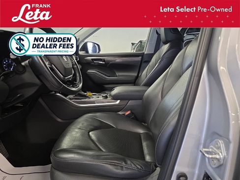 Used 2020 Toyota Highlander Limited AWD/4WD image 14