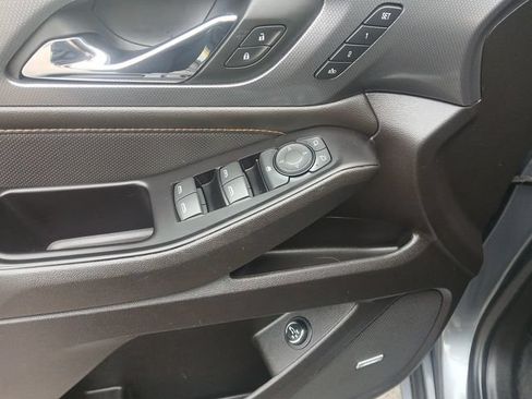Used 2019 Chevrolet Traverse Premier AWD/4WD image 15