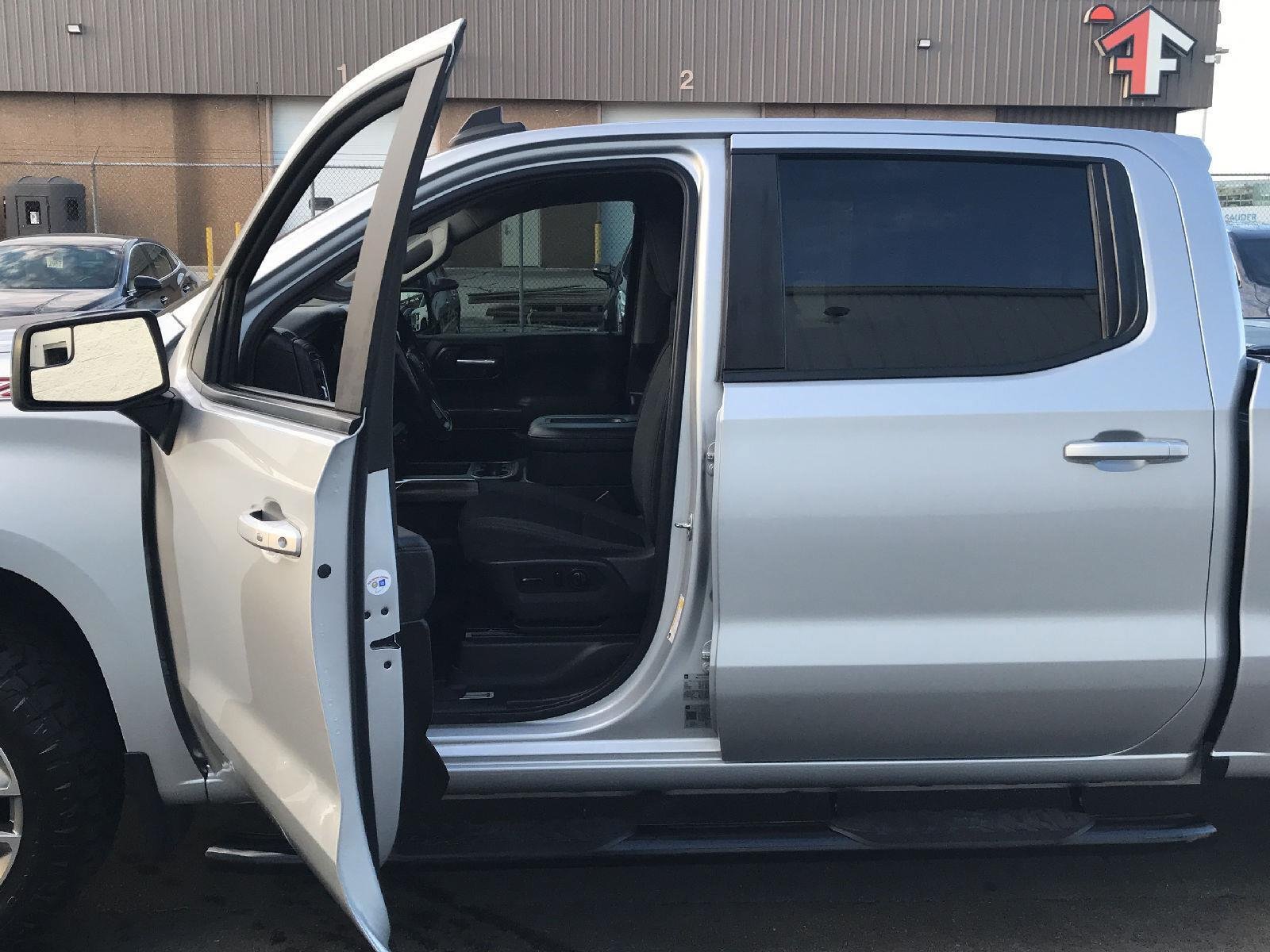 Used 2020 Chevrolet Silverado 1500 RST AWD/4WD image 8