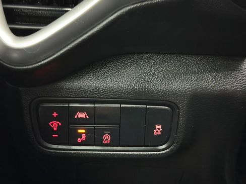 Used 2022 Kia Soul LX w/ Technology Package FWD image 31