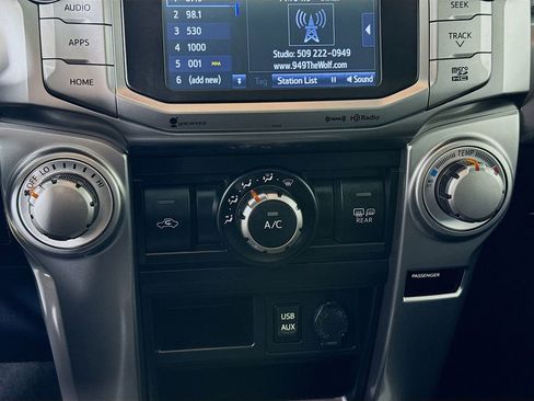 Certified 2018 Toyota 4Runner SR5 Premium image 15