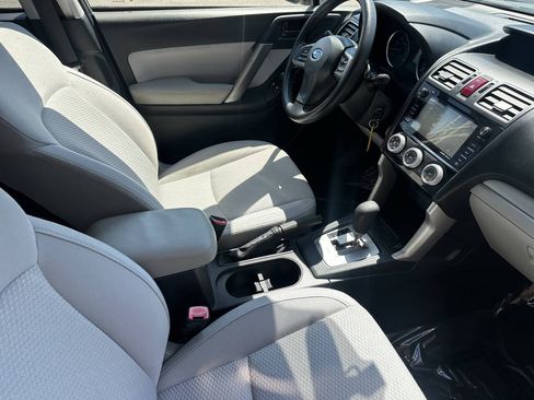 Used 2016 Subaru Forester 2.5i Premium w/ Popular Package #2 AWD/4WD image 11