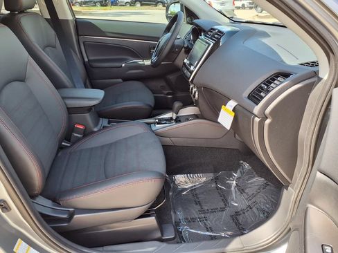 New 2026 Mitsubishi Outlander Sport SE AWD/4WD image 9