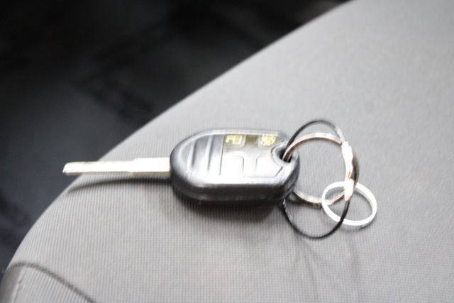Used 2016 Ford Fiesta SE w/ Cold Weather Package FWD image 13