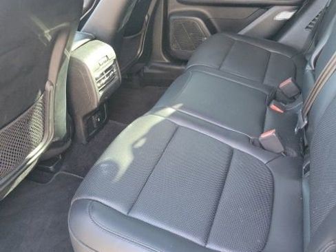 Used 2022 Lincoln Corsair Reserve w/ Elements Package image 9