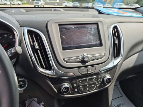 Certified 2024 Chevrolet Equinox LT AWD/4WD image 14