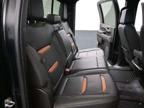 Used 2024 GMC Sierra 2500 AT4 w/ AT4 Premium Plus Package AWD/4WD image 20