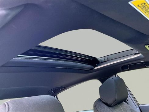 Used 2025 Honda Accord Sport image 21