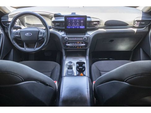 Used 2020 Ford Explorer XLT w/ Comfort Package AWD/4WD image 12