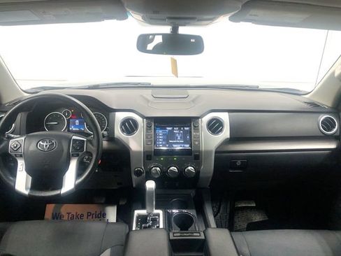 Used 2017 Toyota Tundra SR5 AWD/4WD image 14