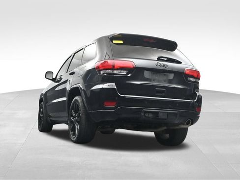 Used 2021 Jeep Grand Cherokee Laredo X RWD image 13