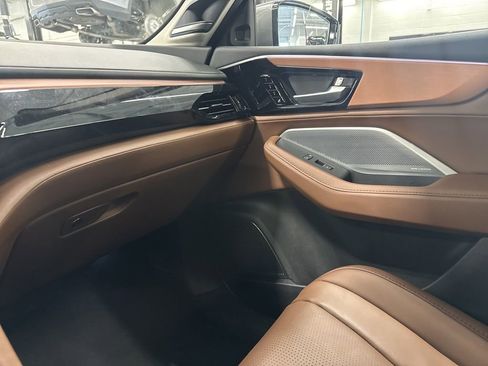 Used 2026 Acura MDX w/ Technology Package image 15